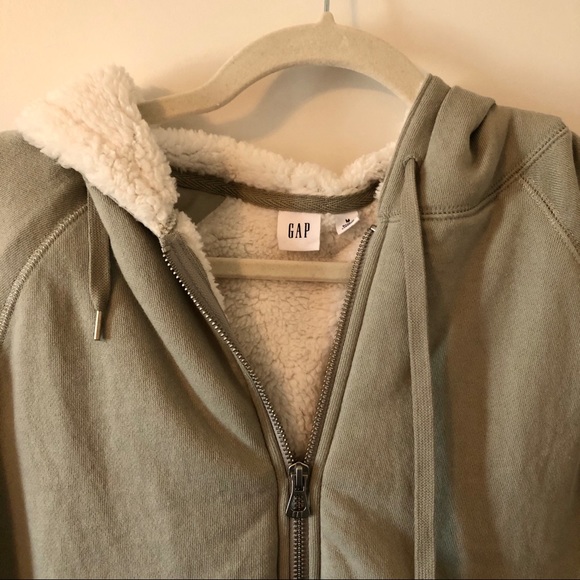 GAP Zip Up, Fur Lined Jacket with Hood - Picture 1 of 8